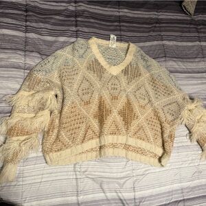 Women's Beige and Cream Sweater